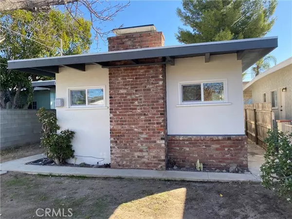Tujunga, CA 91042,10256 Irma AVE