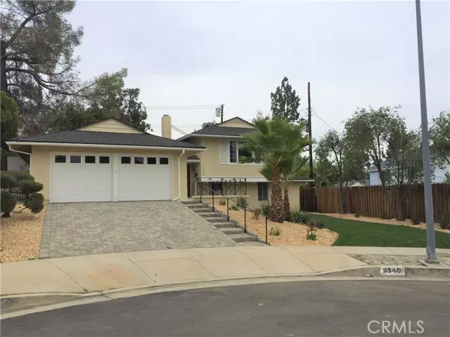 9540 Sophia AVE, North Hills, CA 91343