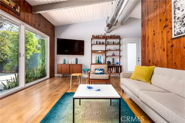 Lake Balboa, CA 91406,7338 Leescott AVE