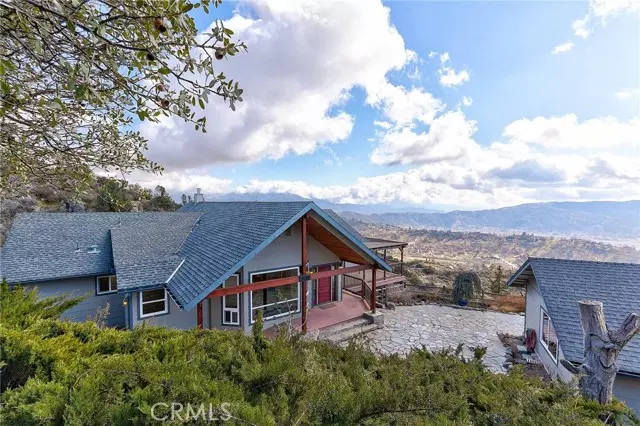 24120 Jacaranda DR, Tehachapi, CA 93561