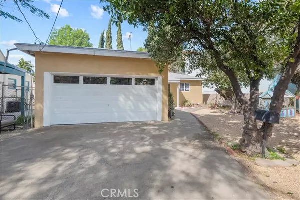 Van Nuys, CA 91406,15329 Wyandotte ST