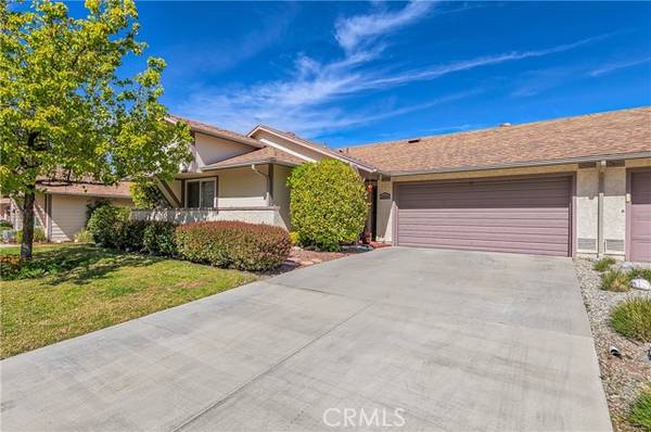 20046 Avenue Of The Oaks, Newhall, CA 91321