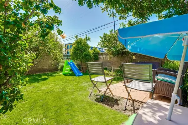 Van Nuys, CA 91401,14256 Victory BLD 8