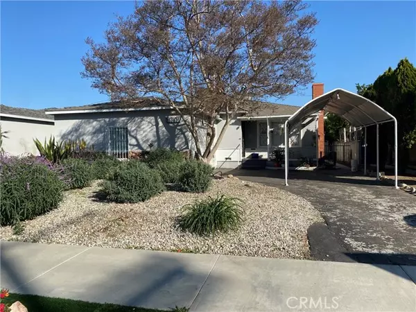 Van Nuys, CA 91405,13837 Valerio ST