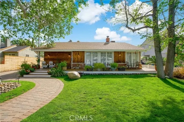 Van Nuys, CA 91406,6540 Firmament AVE