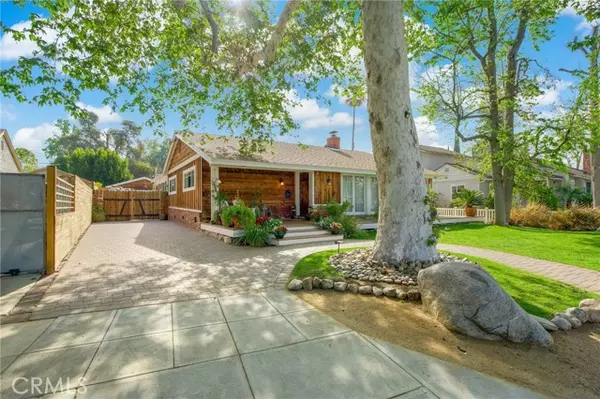 Van Nuys, CA 91406,6540 Firmament AVE