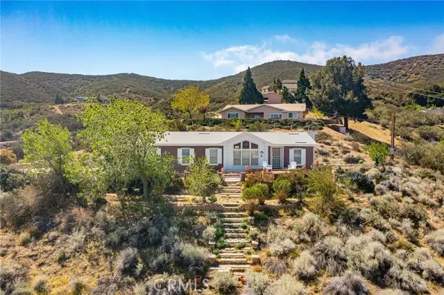 40045 98th ST, Leona Valley, CA 93551