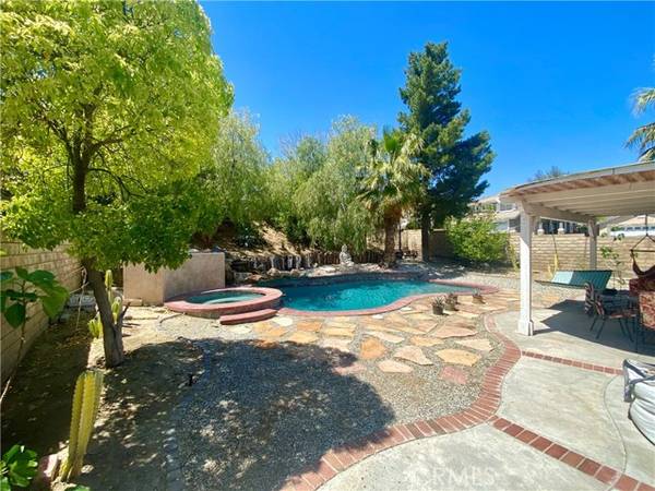 30337 Polson LN, Castaic, CA 91384