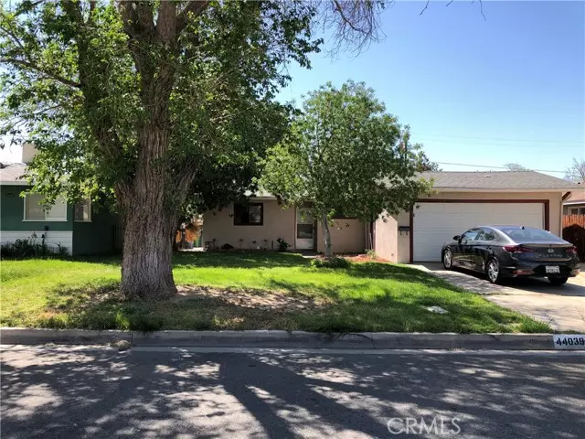 44039 Cedar AVE, Lancaster, CA 93534