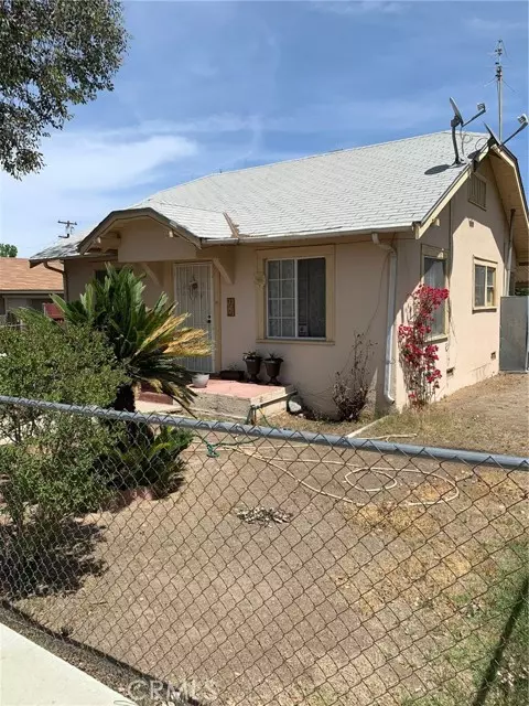 Bakersfield, CA 93304,326 G ST