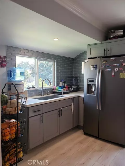 Van Nuys, CA 91405,14945 Marlin PL