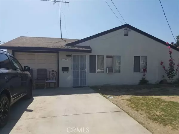 Canoga Park, CA 91303,7235 De Soto AVE