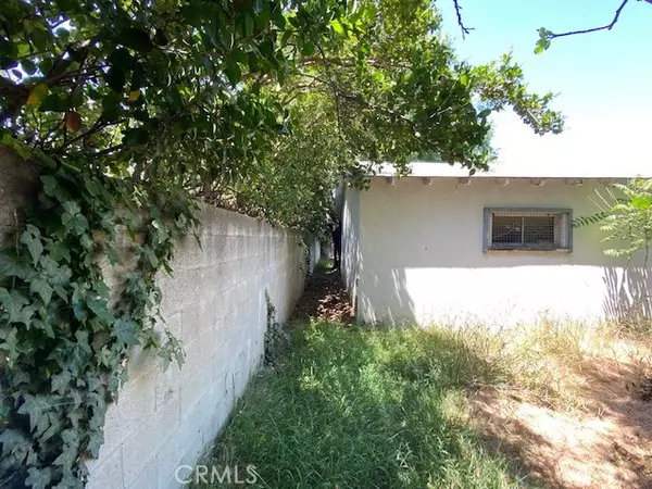 Van Nuys, CA 91405,15050 Wyandotte ST