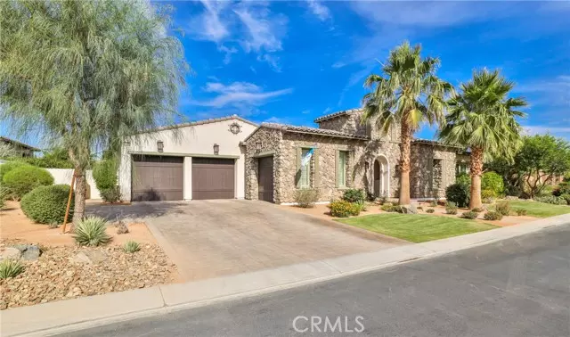 81094 Monarchos CIR, La Quinta, CA 92253