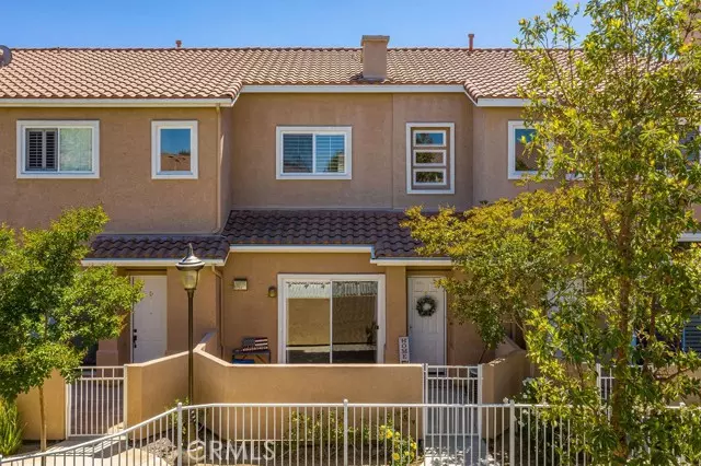 25708 Holiday CIR E, Stevenson Ranch, CA 91381