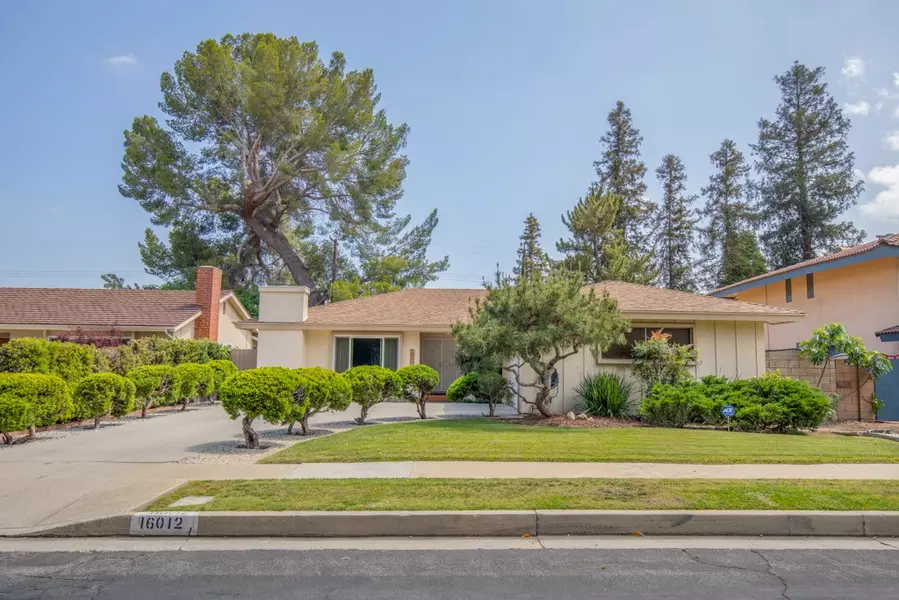 16012 Londelius ST, North Hills, CA 91343