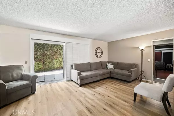 Lake Balboa, CA 91406,15731 Enadia WAY