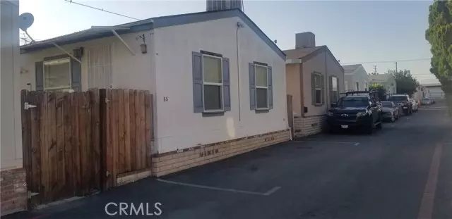 7560 woodman pl, Van Nuys, CA 91405