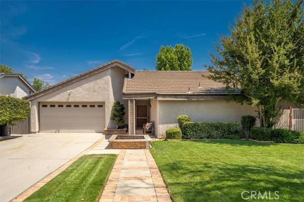 23347 Alamos LN, Newhall, CA 91321