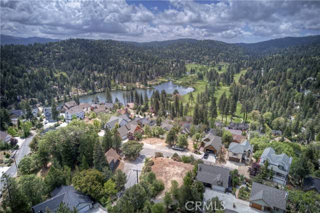 810 Marin LN, Lake Arrowhead, CA 92352