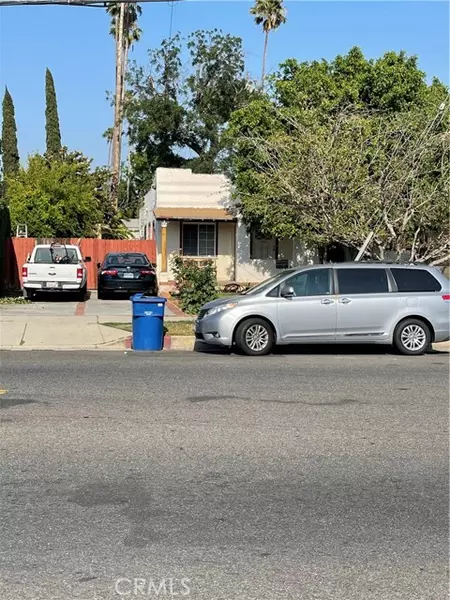 6130 Hazeltine AVE, Van Nuys, CA 91401