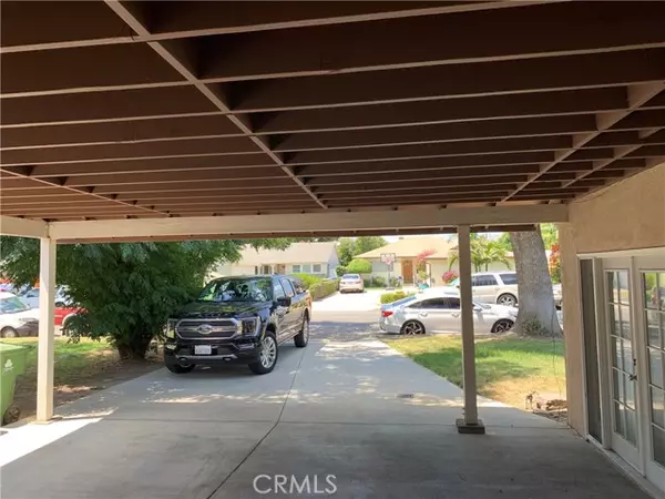 Van Nuys, CA 91406,16130 Kittridge ST