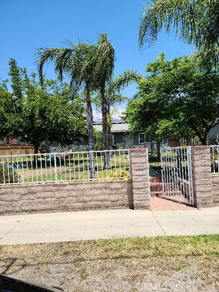 11732 Glenoaks BLD, San Fernando, CA 91340