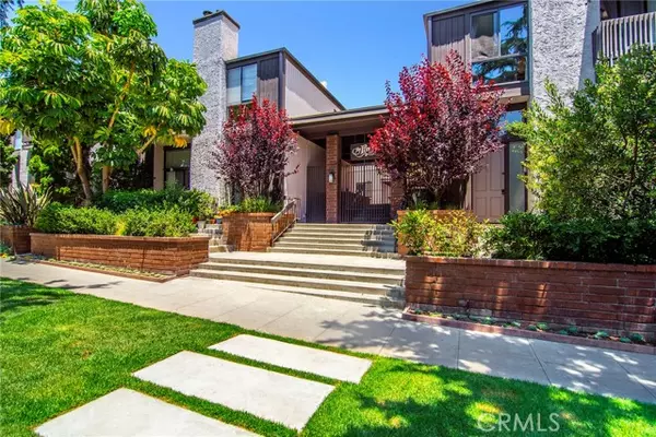 Santa Monica, CA 90403,925 14th ST 22