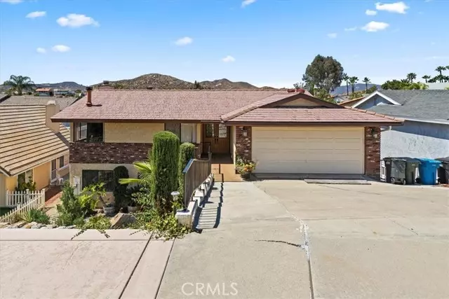 22551 Canyon Lake DR, Canyon Lake, CA 92587