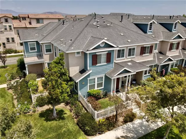 713 Garonne ST, Oxnard, CA 93036