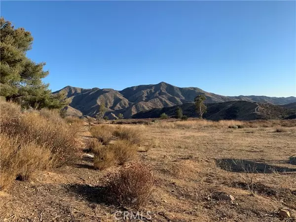 Agua Dulce, CA 91390,30935 Mesa Grande RD