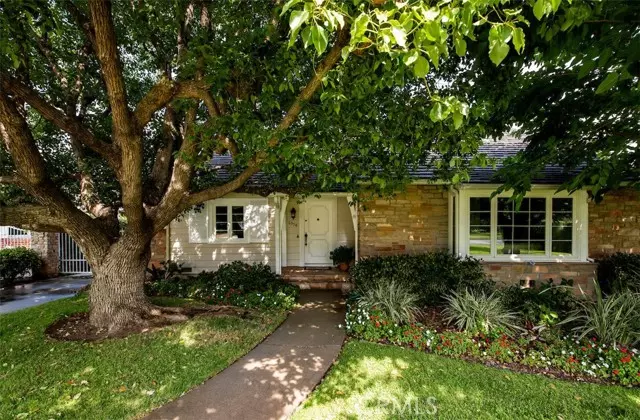 6934 Firmament AVE, Van Nuys, CA 91406