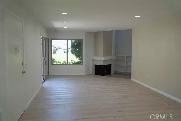 Oxnard, CA 93035,3414 Sunset LN