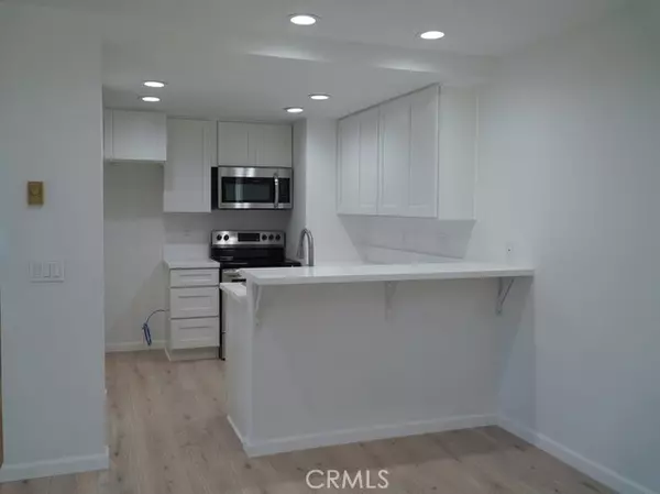 Oxnard, CA 93035,3414 Sunset LN