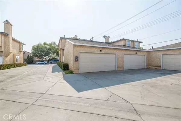 Lancaster, CA 93534,43605 Park AVE