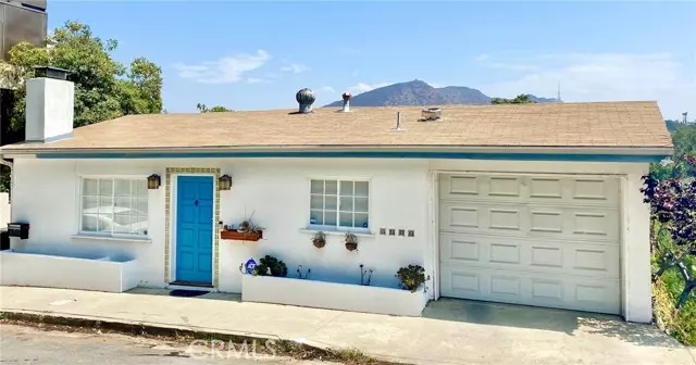 3000 Passmore DR, Hollywood Hills, CA 90068