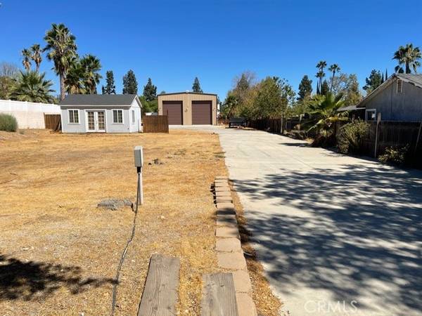 10440 De Soto AVE, Chatsworth, CA 91311