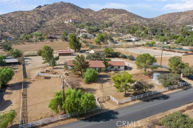 11820 Darling RD, Agua Dulce, CA 91390