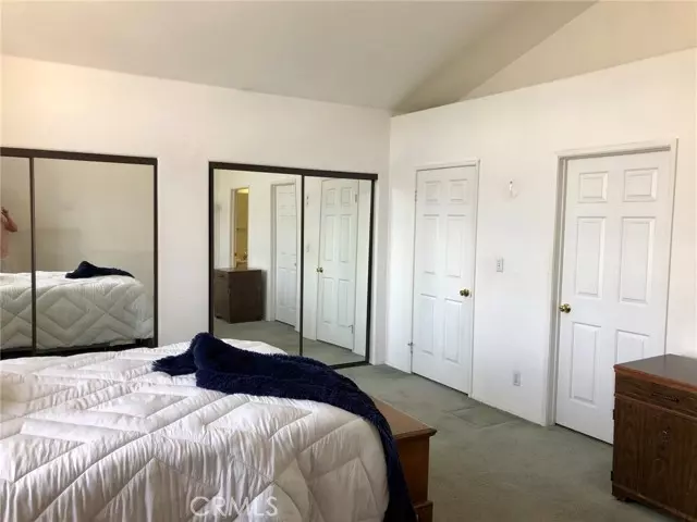 15801 Wyandotte ST 111, Van Nuys, CA 91406