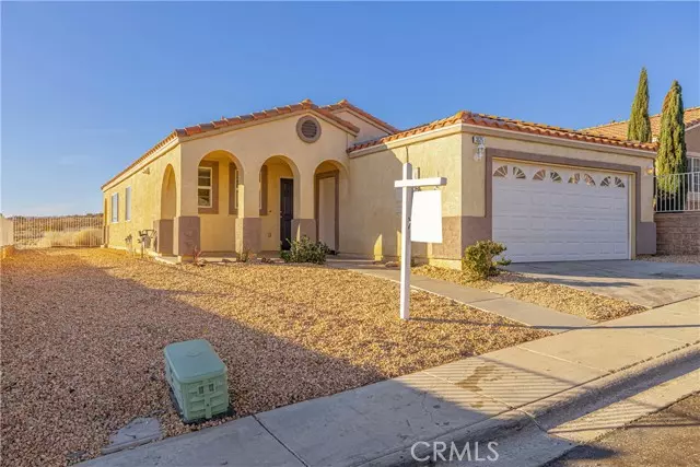 3525 Skyline LN, Rosamond, CA 93560