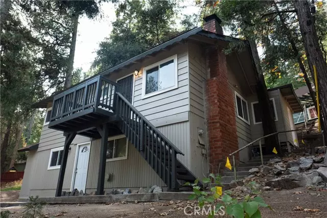 23351 Knapps Cutoff, Crestline, CA 92325