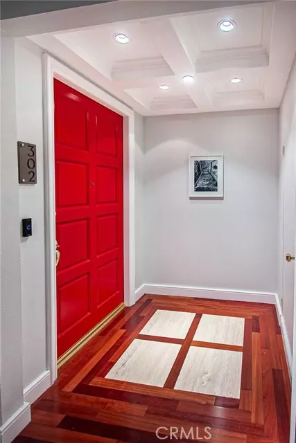 Toluca Lake, CA 91602,11322 Camarillo ST 302