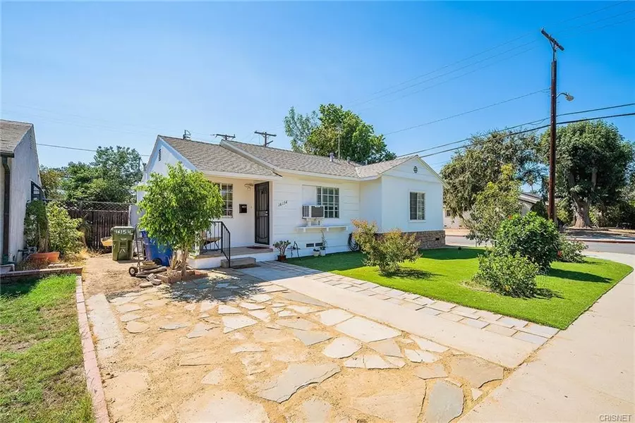 16154 Gilmore ST, Van Nuys, CA 91406