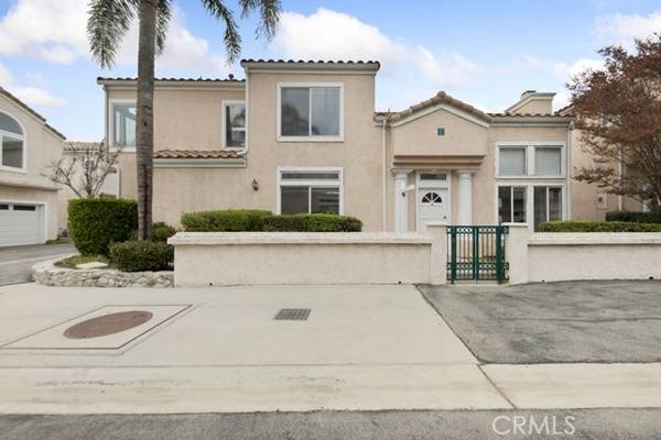 22011 Hiawatha ST 5, Chatsworth, CA 91311