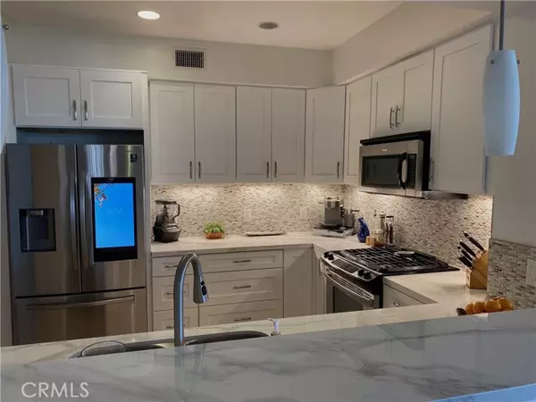 Oxnard, CA 93035,1901 Victoria AVE 118