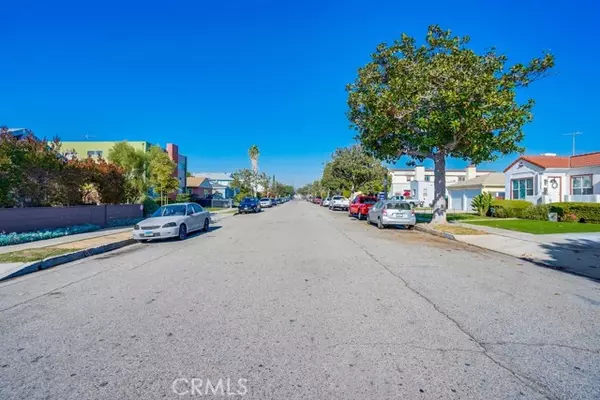 Culver City, CA 90232,3950 Huron AVE
