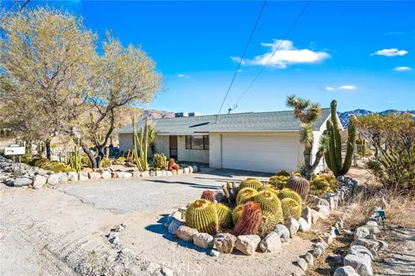 9439 Navajo TRL, Morongo Valley, CA 92256