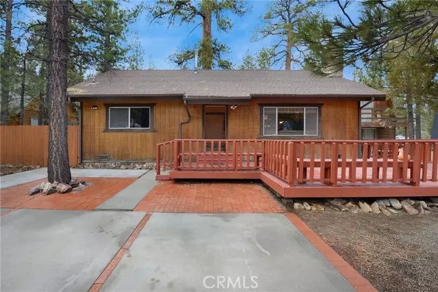 1141 Pine LN, Big Bear City, CA 92314