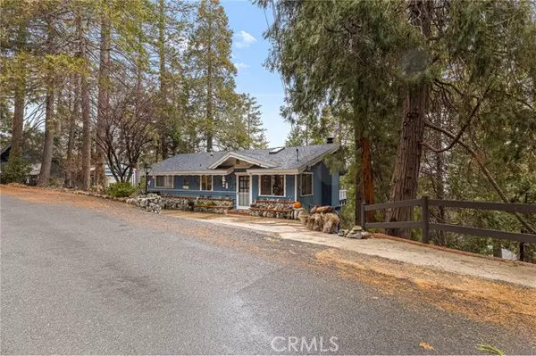 Crestline, CA 92325,768 Bergschrund DR