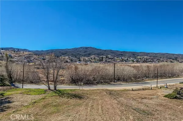 Lake Elizabeth, CA 93532,14838 Sunnydale DR